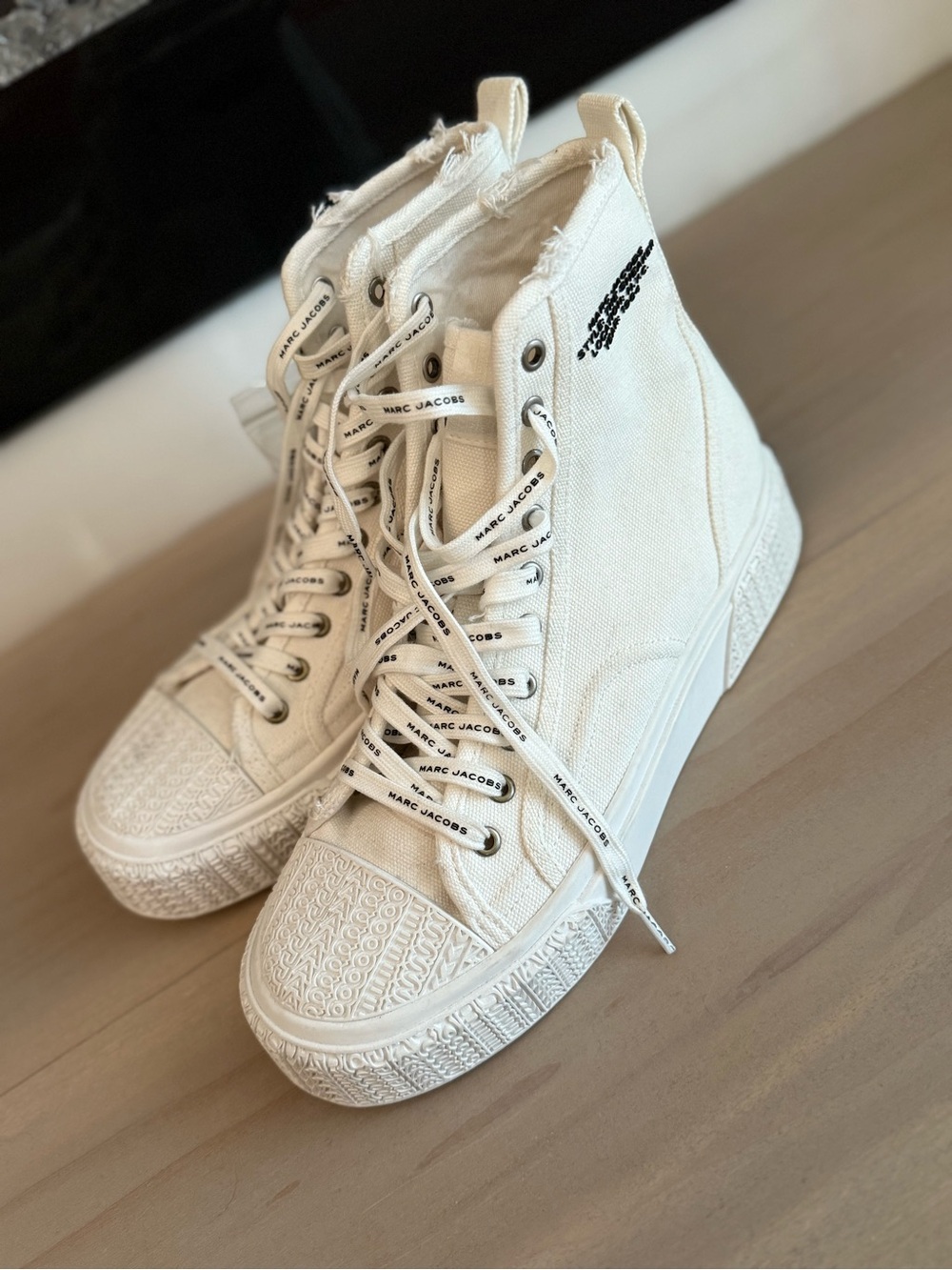 Marc Jacobs Off-White High-Top Canvas Sneakers with Branded Laces